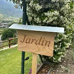 La Maison Des Amis *
